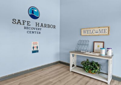 Safe Harbor Recovery Center - Virginia Drug Rehab - mental health and alcohol and drug addiction treatment center in portsmouth, VA and chesapeake, VA - welcome area - lobby